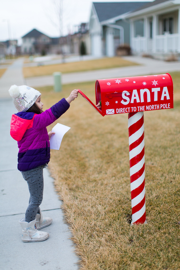 Santas North Pole Mailbox Santa Ames